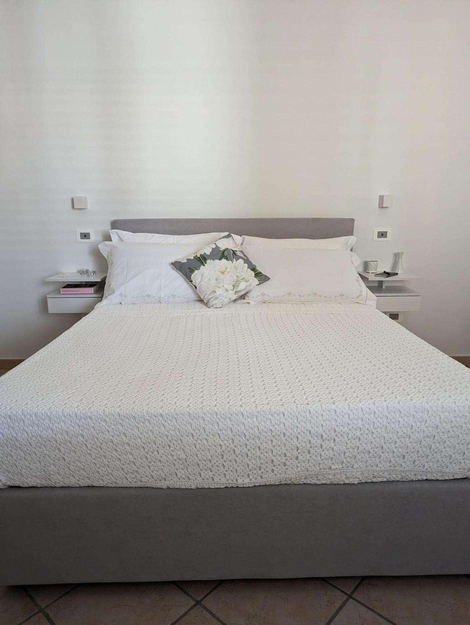 Antonino Apartment タオルミーナ エクステリア 写真